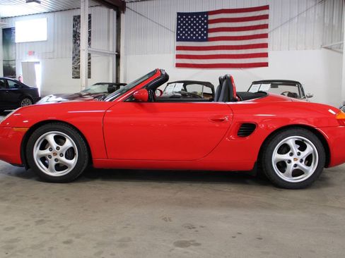 Used 1997 Porsche Boxster RWD image 29