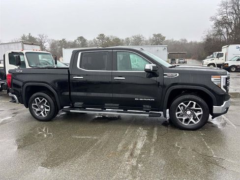 New 2026 GMC Sierra 1500 SLT w/ SLT Premium Package image 2