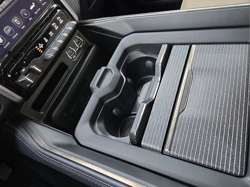 Used 2020 RAM 1500 Limited image 25