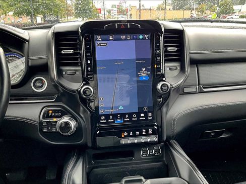 Used 2022 RAM 1500 Limited image 11