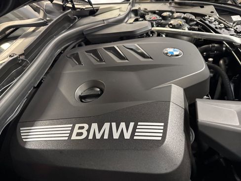 Used 2025 BMW 530i RWD image 32