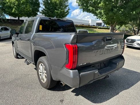 Used 2025 Toyota Tundra SR5 w/ SR5 Convenience Package AWD/4WD image 7