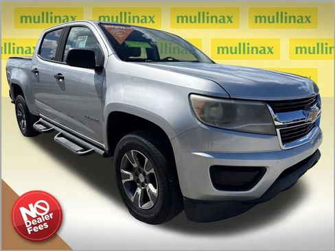 Used 2017 Chevrolet Colorado W/T w/ WT Convenience Package RWD image 1