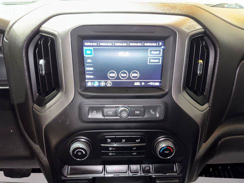 Used 2022 Chevrolet Silverado 2500 W/T w/ WT Convenience Package AWD/4WD image 19