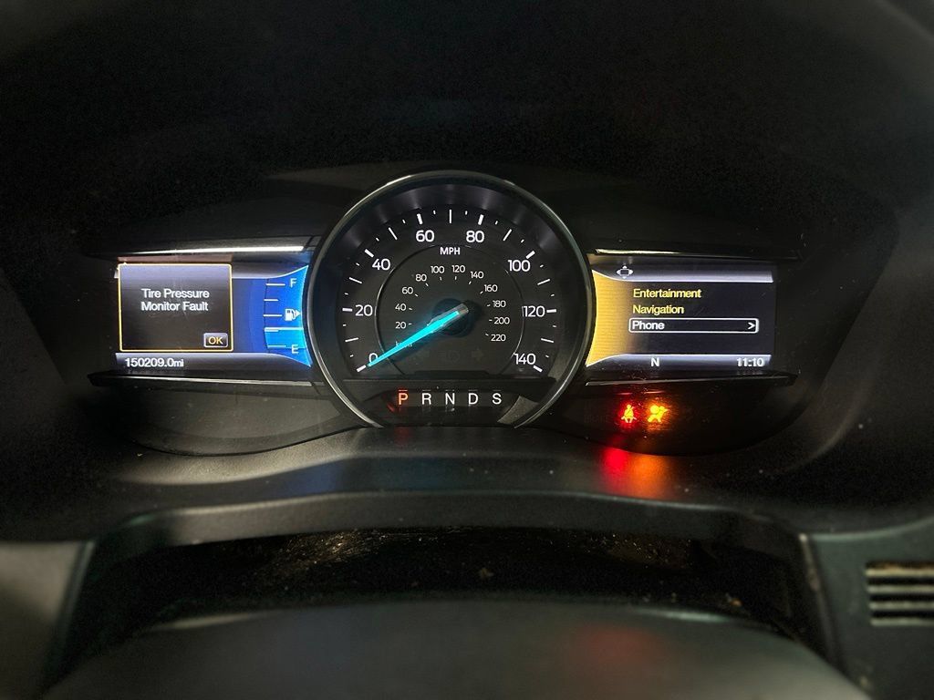 Used 2016 Ford Explorer Limited FWD image 5