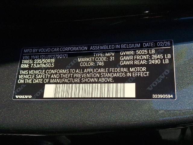 New 2026 Volvo XC40 B5 Core w/ Climate Package AWD/4WD image 9