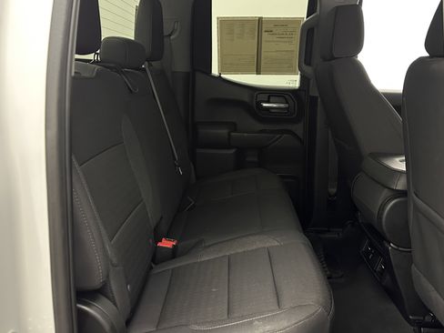 Used 2024 Chevrolet Silverado 1500 Custom image 28