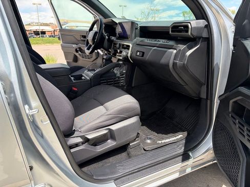 Used 2025 Toyota Tacoma SR RWD image 21