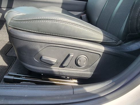 Used 2023 Kia K5 GT-Line image 23