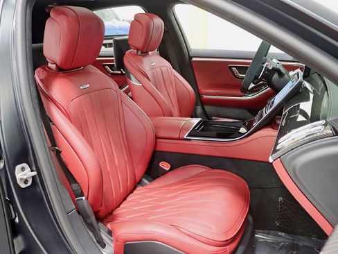 Used 2024 Mercedes-Benz S 63 AMG S image 35