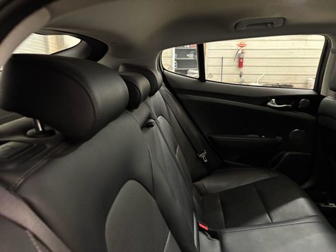 Used 2019 Kia Stinger w/ Sun & Sound Package image 33
