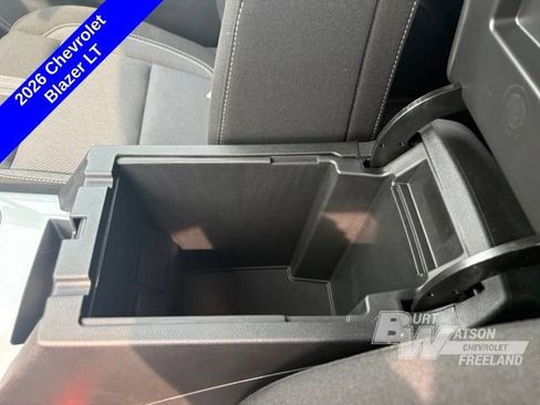 New 2026 Chevrolet Blazer LT w/ Convenience Package FWD image 25