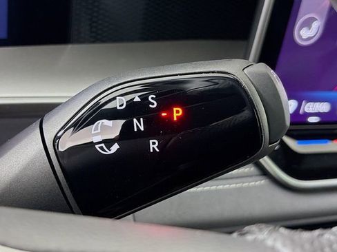 New 2026 Volkswagen Tiguan SE R-Line image 17