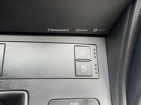 Used 2022 Lexus IS 350 F Sport w/ Accessory Package image 39