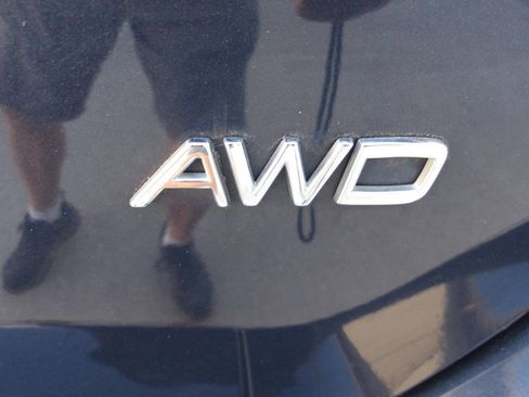 Used 2015 Volvo XC60 T6 w/ Proximity Package AWD/4WD image 40