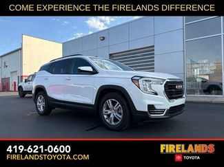 Used 2023 GMC Terrain SLE w/ Driver Convenience Package FWD video 1
