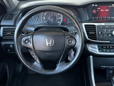 Used 2015 Honda Accord Sport image 16