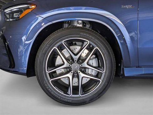 New 2026 Mercedes-Benz GLE 53 AMG 4MATIC Coupe image 10