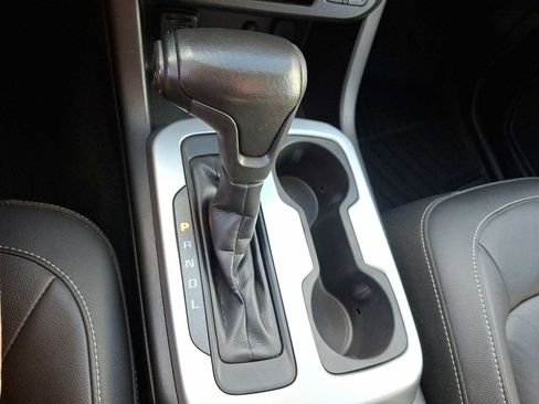 Used 2020 Chevrolet Colorado ZR2 w/ LPO, Premium Interior Package image 15