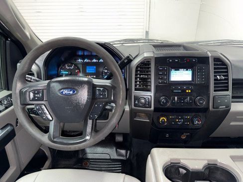 Used 2022 Ford F250 XL w/ Power Equipment Group AWD/4WD image 14