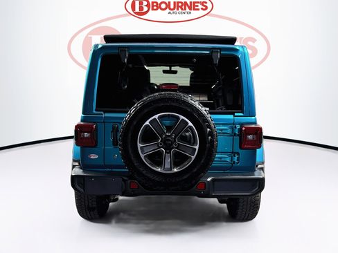 Used 2020 Jeep Wrangler Unlimited Sahara AWD/4WD image 11