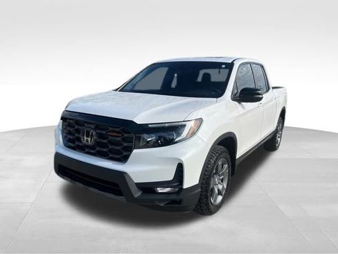 New 2025 Honda Ridgeline TrailSport image 2