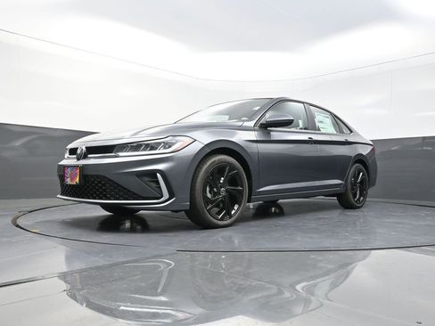 New 2026 Volkswagen Jetta SE image 21