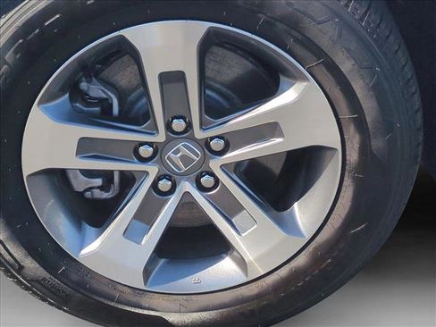 Used 2025 Honda Pilot EX-L image 23