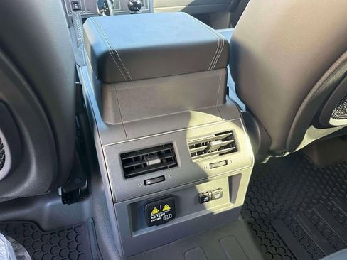 New 2026 INEOS Grenadier image 12