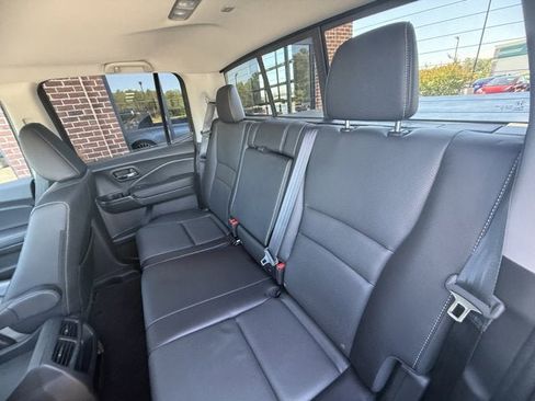 Used 2023 Honda Ridgeline RTL-E image 14