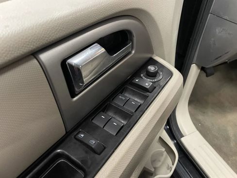 Used 2012 Ford Expedition EL Limited image 29