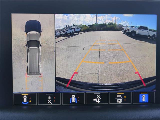 Used 2022 Chevrolet Tahoe Z71 w/ Luxury Package AWD/4WD image 13