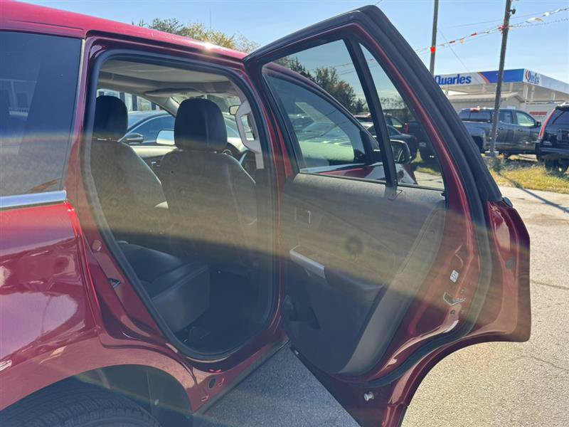 Used 2013 Ford Edge Limited FWD image 10