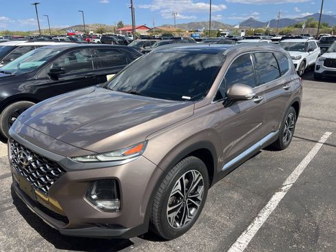 Used 2019 Hyundai Santa Fe Limited FWD image 16