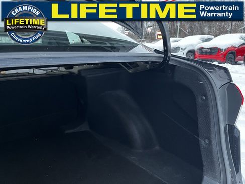 Used 2024 Toyota Corolla LE image 21