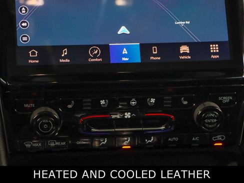 Used 2023 Jeep Grand Cherokee L Limited w/ Luxury Tech Group II image 20