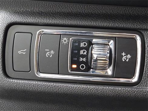 Certified 2023 Lincoln Corsair Reserve w/ Equipment Group 201A image 22