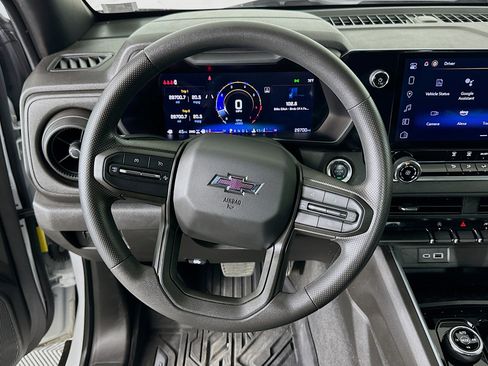 Used 2024 Chevrolet Colorado Trail Boss w/ Advanced Trailering Package image 18