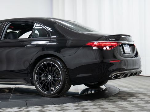 Certified 2023 Mercedes-Benz S 500 4MATIC image 29