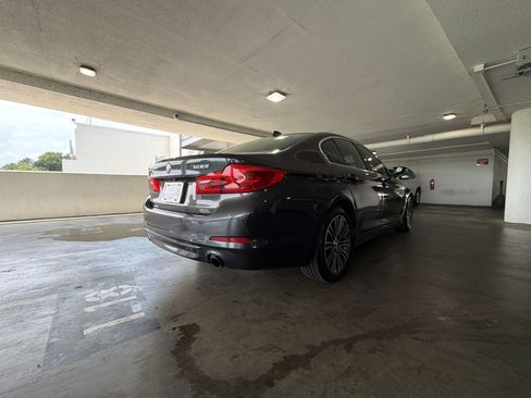 Used 2019 BMW 530i w/ Convenience Package RWD image 8