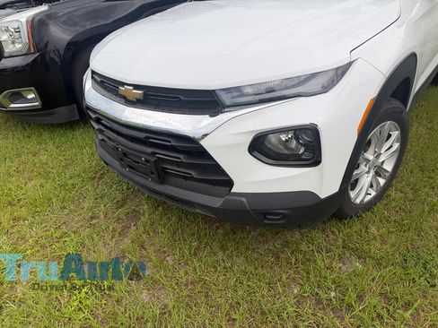 Used 2022 Chevrolet TrailBlazer LS AWD/4WD image 3