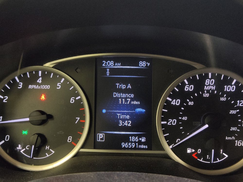 Used 2018 Nissan Sentra SV FWD image 23