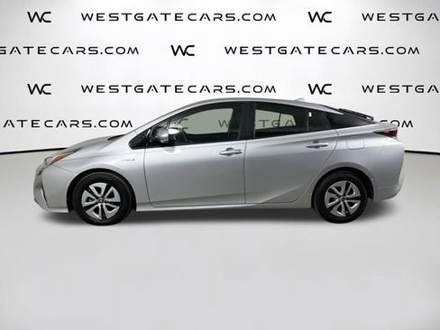 Used 2017 Toyota Prius Two w/ Prius Two Safety Plus Package image 5