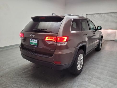 Used 2021 Jeep Grand Cherokee Laredo RWD image 9