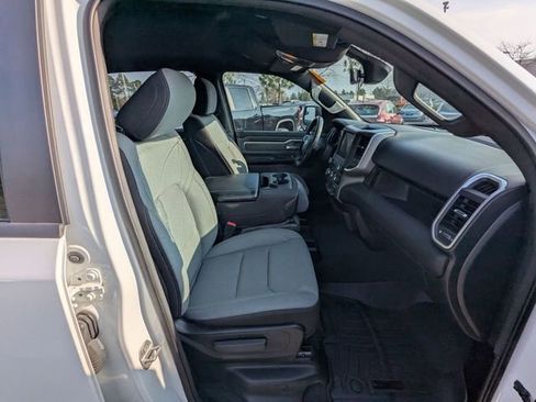 Used 2022 RAM 1500 Big Horn image 15