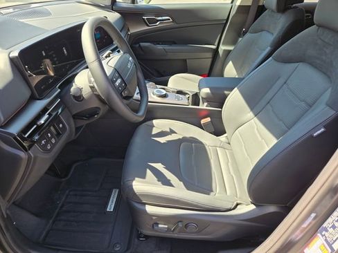 New 2026 Kia Sportage SX Prestige image 11