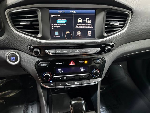 Used 2018 Hyundai Ioniq Blue FWD image 15