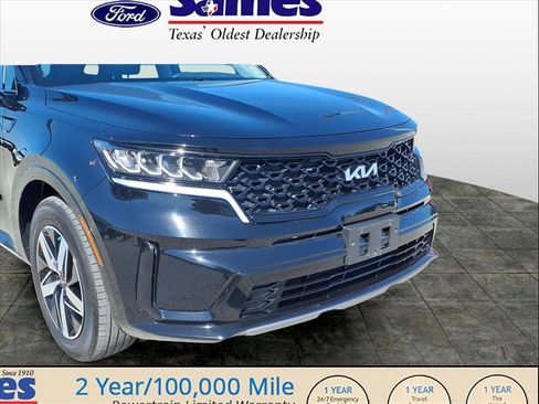 Used 2023 Kia Sorento S w/ Panoramic Sunroof Package image 10