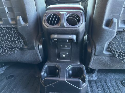 Used 2020 Jeep Gladiator Rubicon image 47