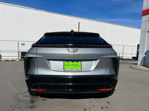 Used 2024 Cadillac Lyriq Sport AWD/4WD image 5